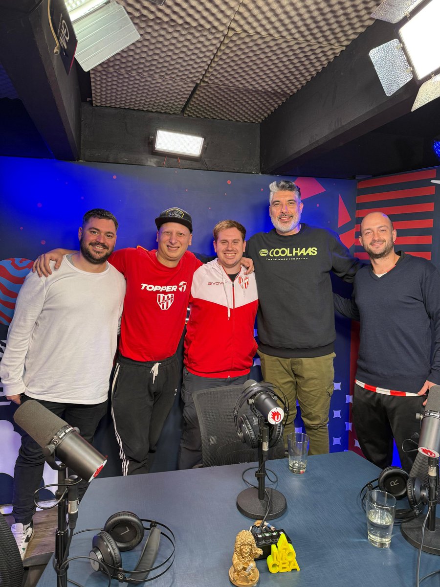 Glorioso stream (@gloriosostream) on Twitter photo Hombre de palabra <a href="/LucasVictorian8/">Lucas Victoriano</a> 👏🇦🇹
👉 Nuestro amigo personal (?) nos visitó nuevamente los estudios de <a href="/_universotv/">UNIVERSO TV</a> para el séptimo programa de Glorioso.
¡Gracias Lucas por la visita de hoy! Nos vemos 😉🔜
youtube.com/live/uGTVfVrYf… Hombre de palabra <a href="/LucasVictorian8/">Lucas Victoriano</a> 👏🇦🇹
👉 Nuestro amigo personal (?) nos visitó nuevamente los estudios de <a href="/_universotv/">UNIVERSO TV</a> para el séptimo programa de Glorioso.
¡Gracias Lucas por la visita de hoy! Nos vemos 😉🔜
youtube.com/live/uGTVfVrYf…