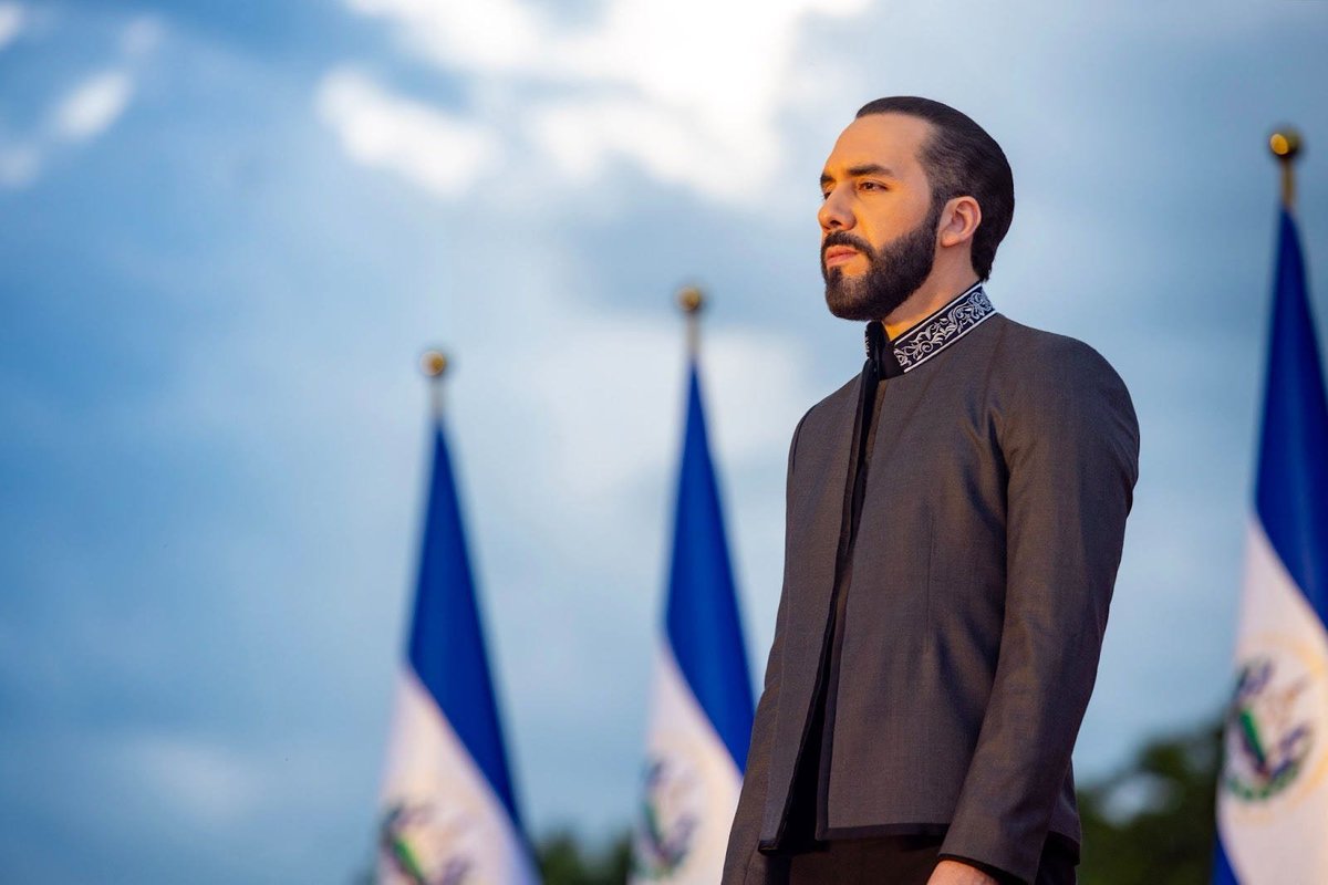 Samo Burja (@samoburja) on Twitter photo The young president of El Salvador <a href="/nayibbukele/">Nayib Bukele</a> skillfully rose to power then wielded it to install a new governing elite and crush violent gangs.
He is now focused on delivering economic growth to a newly-peaceful country.
Read the new <a href="/bismarckanlys/">Bismarck Analysis</a> Brief! (link below) The young president of El Salvador <a href="/nayibbukele/">Nayib Bukele</a> skillfully rose to power then wielded it to install a new governing elite and crush violent gangs.
He is now focused on delivering economic growth to a newly-peaceful country.
Read the new <a href="/bismarckanlys/">Bismarck Analysis</a> Brief! (link below)