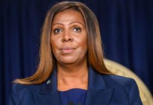 In this issue of CLMHD's Weekly e-News: Major progress in the fight against the opioid crisis with a $7.4 billion settlement!   

conta.cc/4jRjaEn