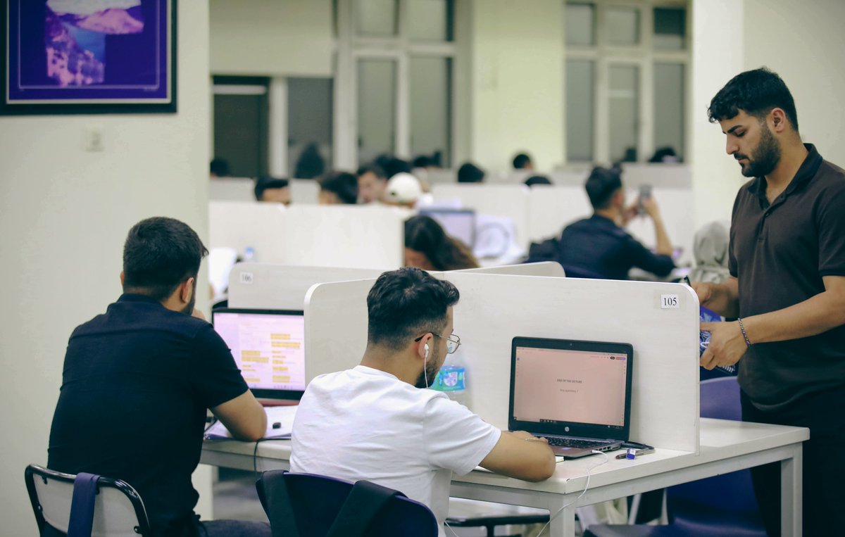 📚Kütüphanemiz 7/24 açık. 🌞🌙
🎯Hedef: Başarılı bir final dönemi
💡Tüm öğrencilerimize başarılar!

#FinalHaftası
#ParlayanYıldız💫
#GaziantepÜniversitesi