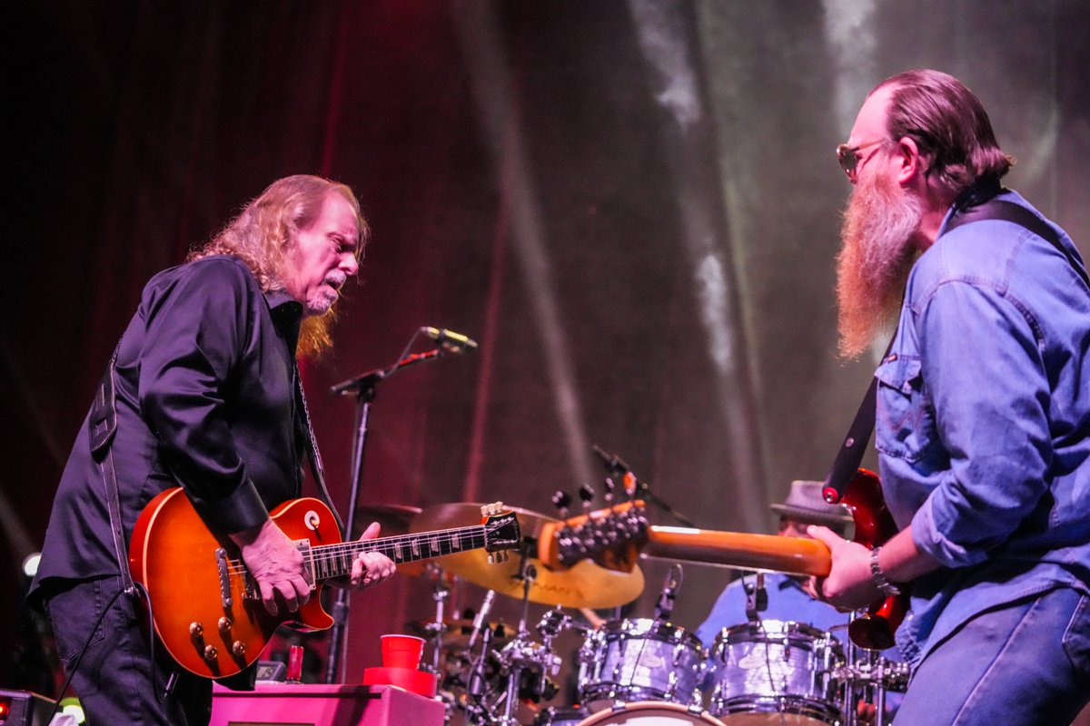 Warren Haynes Band European tour dates kick off July 1! Get fired up for them with some scenes from the Spring Tour and more great live shots from Monterey, Santa Rosa, Ventura, and SLO.

European Tour Dates
July 1 – London, United Kingdom – Islington Assembly Hall
July 3 – Bonn,