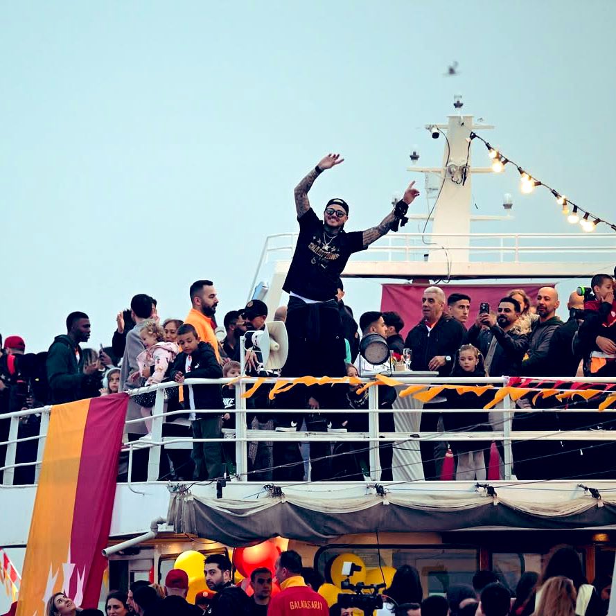 Ne karizma görsel ya