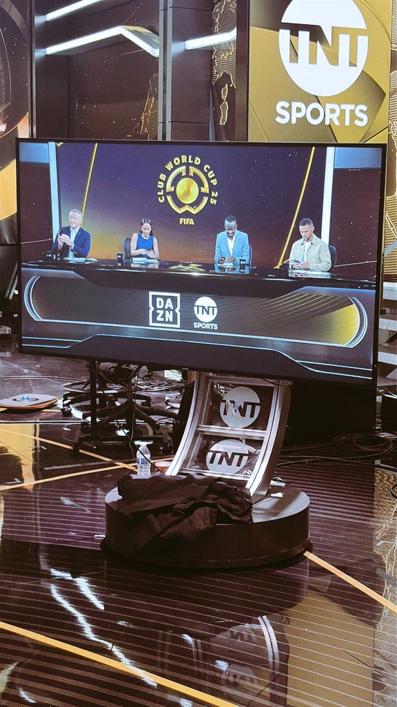 Paul Robinson tweet media