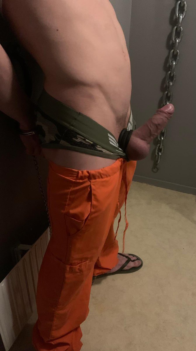 Next step of intake procedure is a physical exam. <a href="/BastianGate98/">BastianGate</a> certainly looks all good and healthy and oops, everything’s working fine too 😏
Approved