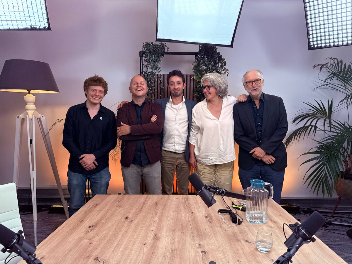 Bedankt voor het kijken naar de 20e aflevering van LightHouseTV! 

Uitzending gemist? Kijk hem hier terug!

youtube.com/live/CD3e9kB1s…