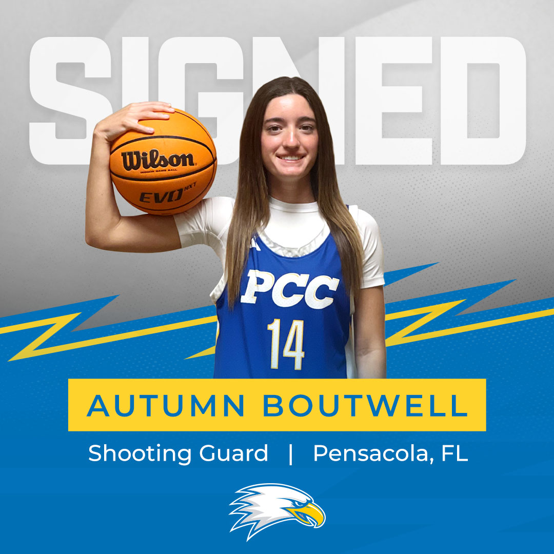 Done deal🔏
.
🔵Officially a Lady Eagle⚪