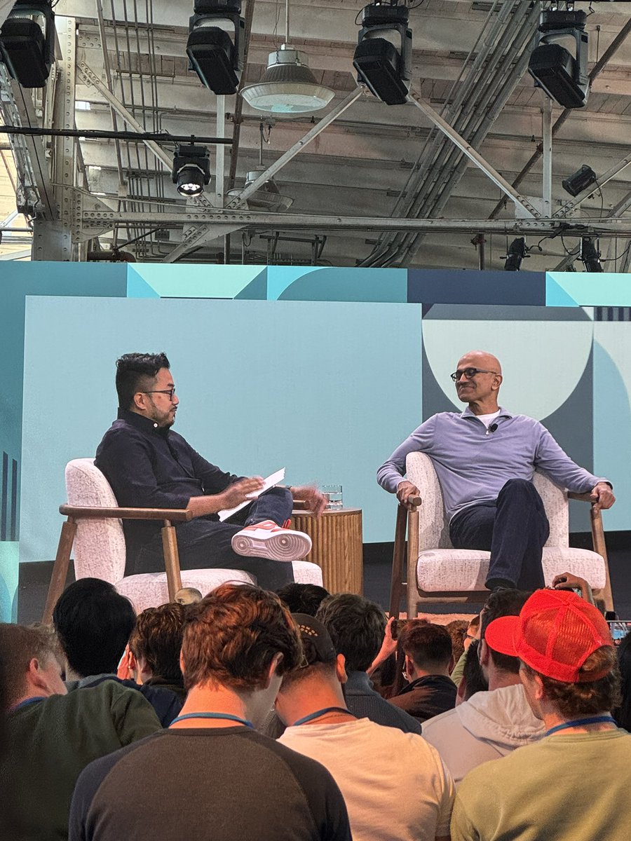 aashi_wal's tweet image. went into YC AI SUS thinking I needed a life-changing billion-dollar idea, left realizing I just need strong conviction and an AI agent
thank you @ycombinator for hosting such an elite event