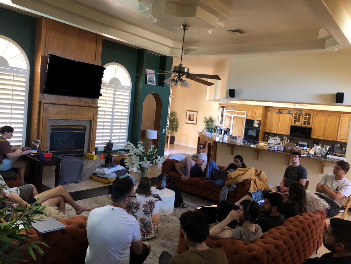 Deck submission all wrapped up at the flexslot diamond house! On to a short break before limited review, everyone is excited and ready to battle at Vegas 😎💎