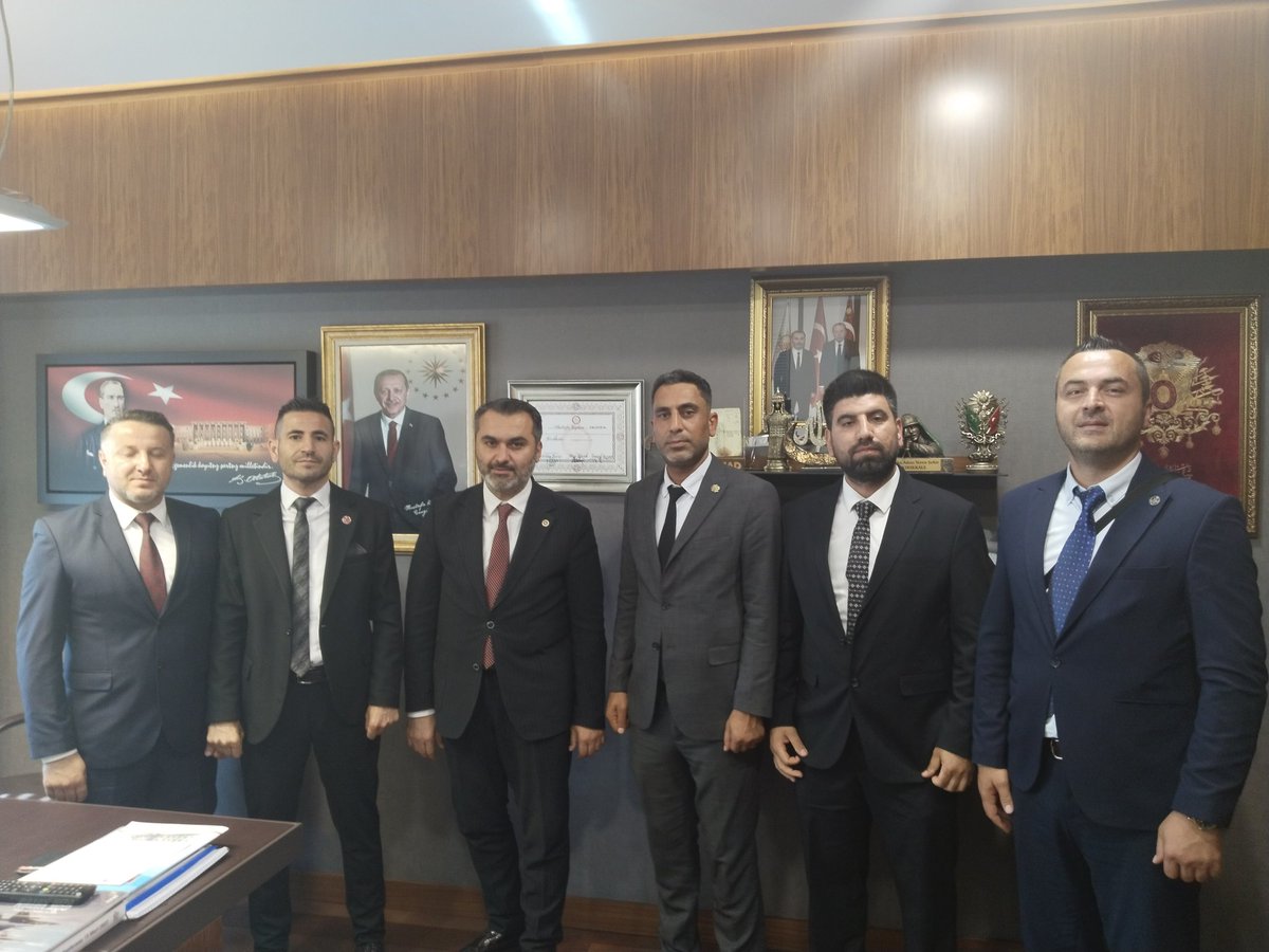 Yardımcı Hizmetler Sınıfı Eğitim Sendikası (@yhsegitimsen) on Twitter photo AK Parti Kırıkkale Milletvekili Sayın , <a href="/mvmustafakaplan/">Mustafa Kaplan</a> Gazi Meclisimizde sendikamız yönetim kurulu üyelerini misafir etmiştir. Görüşmede, #YardımcıHizmetlerSınıfı’nın Genel İdari Hizmetler ve Teknik Hizmetler Sınıfına geçirilmesine ilişkin taleplerimiz ve üniversite tayin AK Parti Kırıkkale Milletvekili Sayın , <a href="/mvmustafakaplan/">Mustafa Kaplan</a> Gazi Meclisimizde sendikamız yönetim kurulu üyelerini misafir etmiştir. Görüşmede, #YardımcıHizmetlerSınıfı’nın Genel İdari Hizmetler ve Teknik Hizmetler Sınıfına geçirilmesine ilişkin taleplerimiz ve üniversite tayin