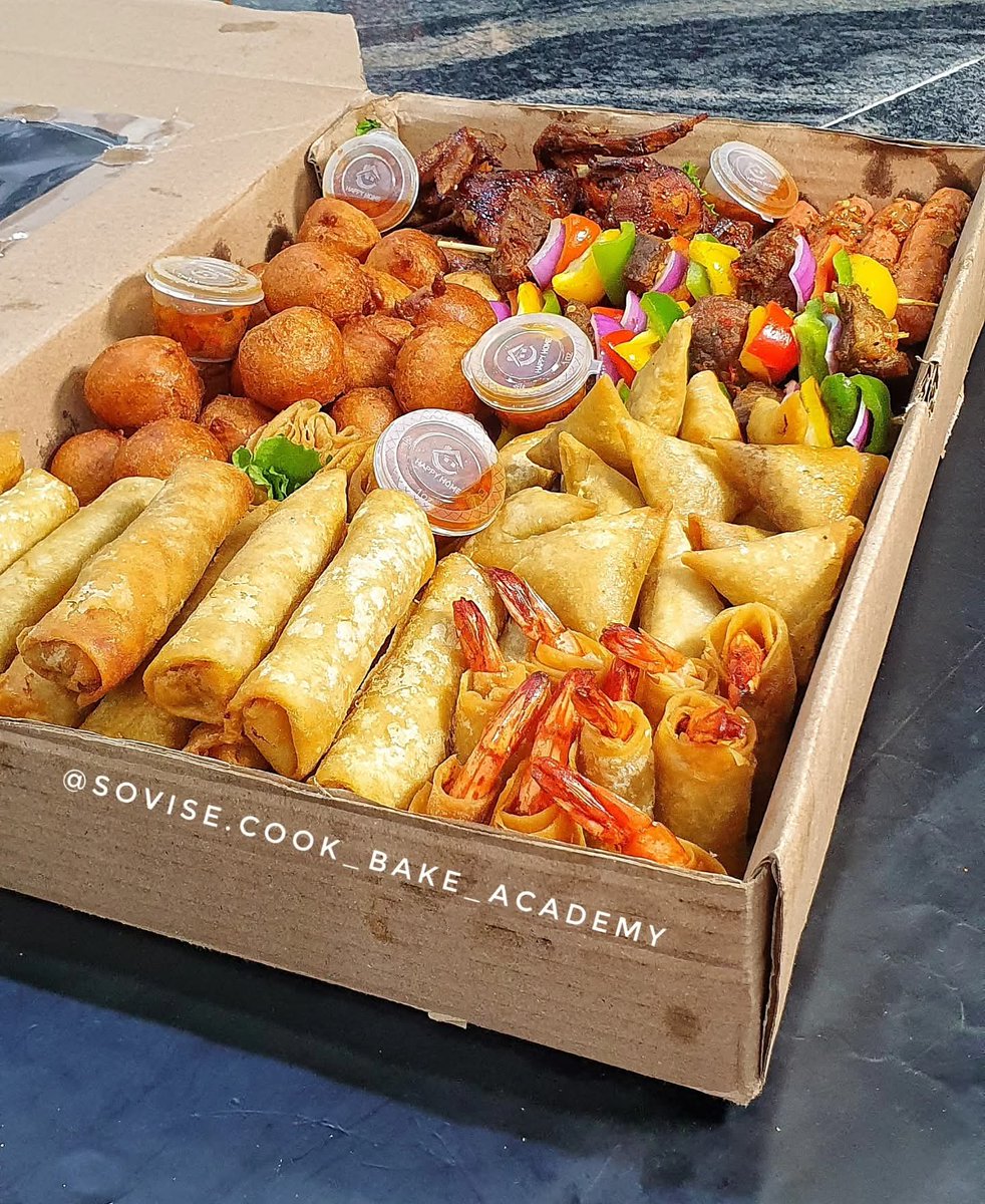 BakeSovise's tweet image. Learning how to make Nigeria pastries from us is the best. We teach you the perfect recipes.

Registration for pastry class is still ongoing. 

23rd June 2025

101 Ada George Road Portharcourt 

Whatsapp 08034738924 for registration details. 

See you in class

#baddo #kiddwaya