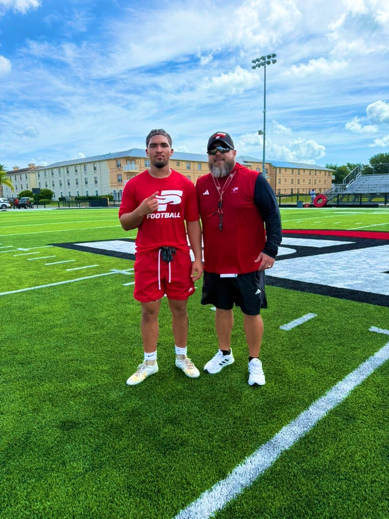 Matthieuwells's tweet image. Had great time today competing at @SEUFireFootball and getting coached up by @CoachJones05 !!!#AGTG @H2_Recruiting @CountyPolk @coachtate9 @3PtShoota