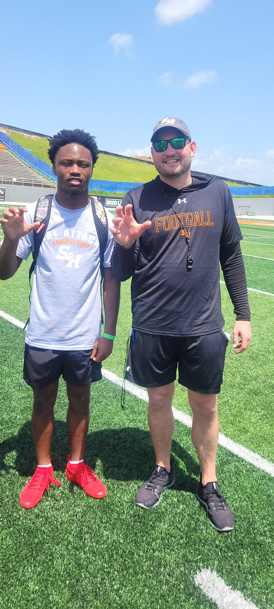 Donovon “DT” Tolbert (@donowrldd) on Twitter photo Had an amazing camp experience at <a href="/BearkatsFB/">Sam Houston Football</a> today, glad to meet and talk with <a href="/CoachRaisbeck/">Eric Raisbeck</a> …wrist band #169 Thank you 🙏🏾 Eat Em up Kats! <a href="/CoachKirkMartin/">Kirk Martin</a> <a href="/MrCoachRob/">Brian Robinson M. Ed.</a> #AGTG #hokahey Had an amazing camp experience at <a href="/BearkatsFB/">Sam Houston Football</a> today, glad to meet and talk with <a href="/CoachRaisbeck/">Eric Raisbeck</a> …wrist band #169 Thank you 🙏🏾 Eat Em up Kats! <a href="/CoachKirkMartin/">Kirk Martin</a> <a href="/MrCoachRob/">Brian Robinson M. Ed.</a> #AGTG #hokahey