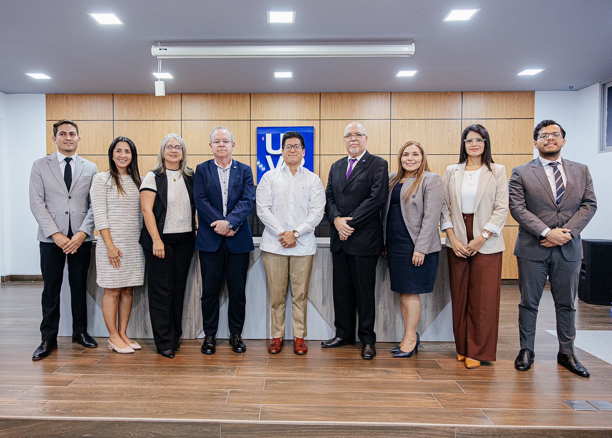 📚 ¡Un evento lleno de aprendizaje y compromiso con la justicia!
Contamos con la destacada participación del Mgtr. Lam Jeipthaung Luyo Joza, Juez de la Unidad Judicial Sur de Familia, Mujer, Niñez y Adolescencia del cantón Guayaquil,  1/2