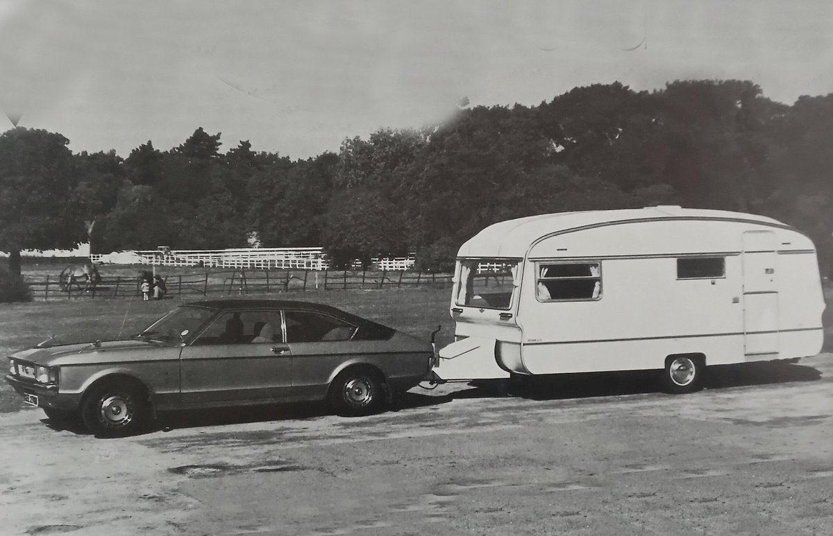 Cotswold Windrush 15/4 and Ford Granada