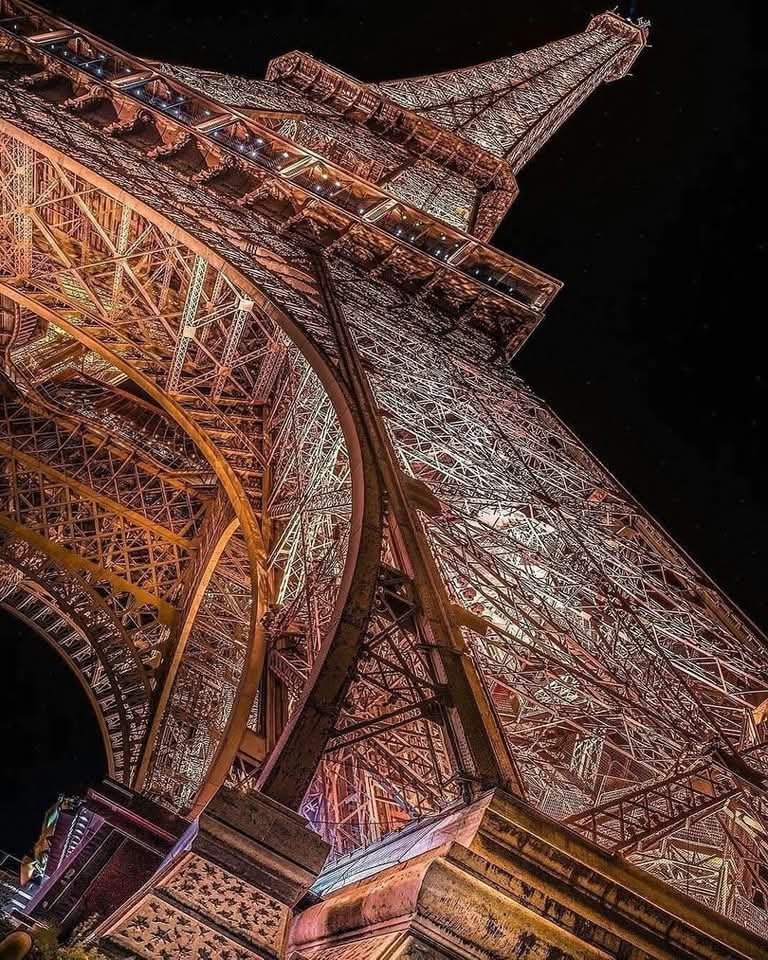 Travel vibes 🧳 🥀 tweet media