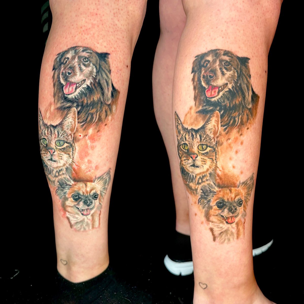 Links frisch gestochen.
Rechts 6 Monate danach.