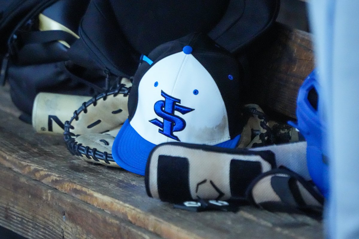 IndStBaseball's tweet image. .@IndStBaseball continues to have Sycamore alumni dot the professional ranks including #MLB, #MiLB, and Independent League play
tinyurl.com/msktx3db
#MarchOn x #ProTrees