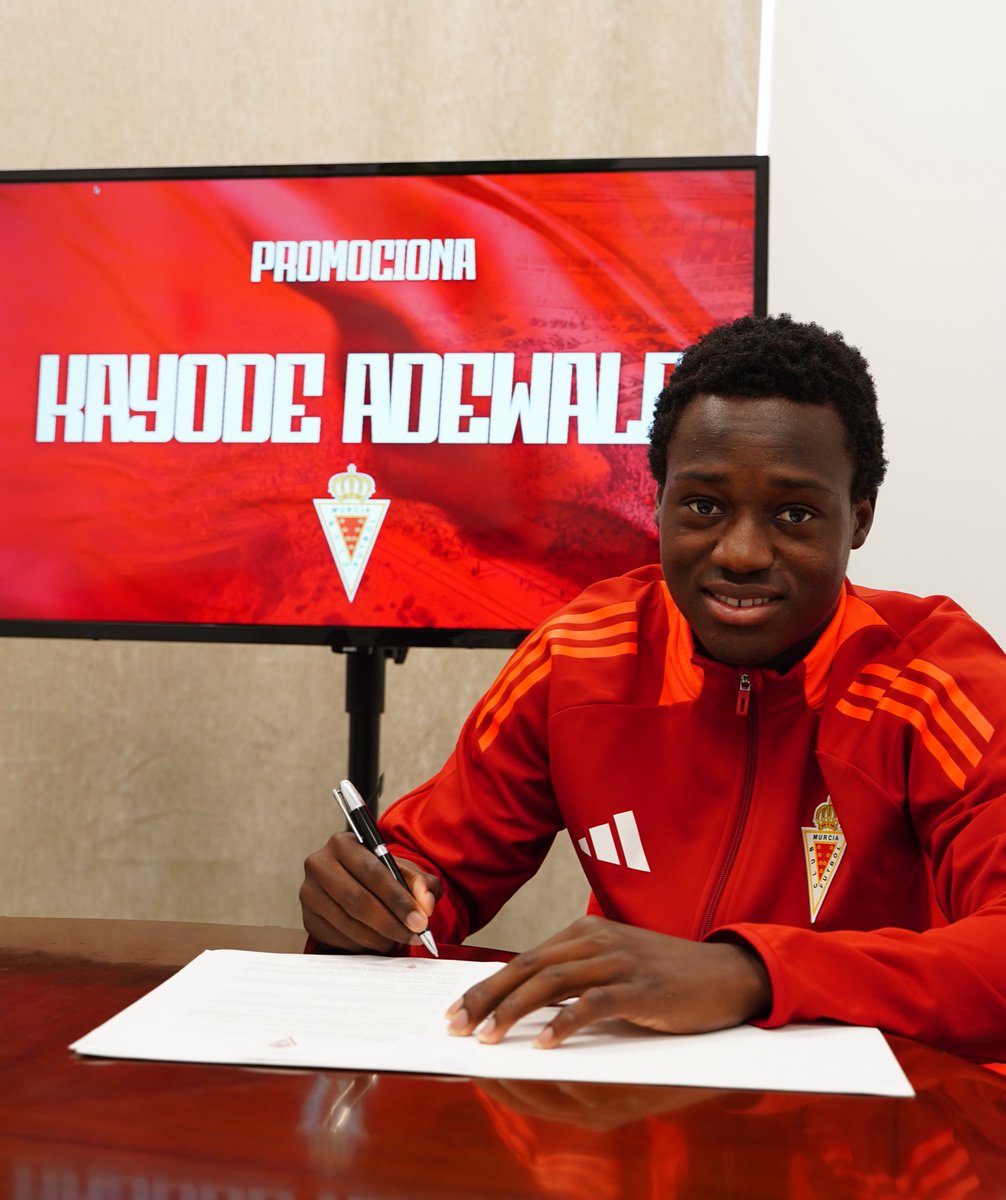 IMPERIAL | 🆙 🦅 

✈️ 𝗞𝗔𝗬𝗢𝗗𝗘 promociona al Imperial para reforzar el lateral zurdo. 

ℹ️ realmurcia.es/kayode-promoci…

👏 ¡𝐸𝑁𝐻𝑂𝑅𝐴𝐵𝑈𝐸𝑁𝐴!
#CanteraGrana