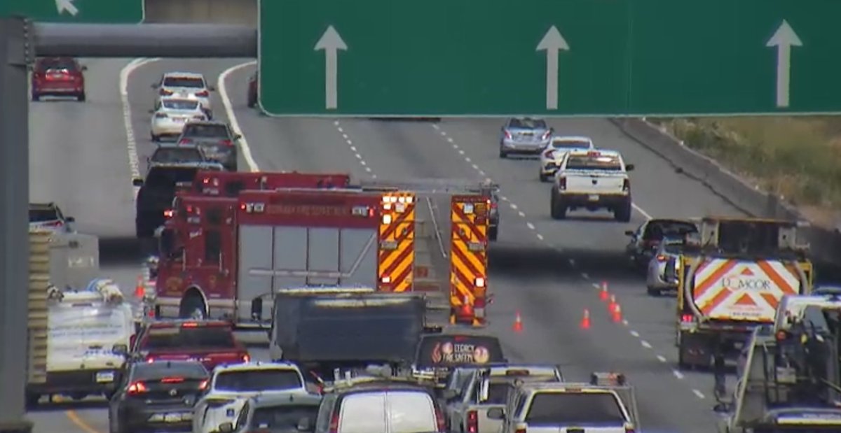 ⚠️#BCHwy1 Westbound vehicle incident at Willingdon Ave is now blocking the HOV, left, and centre lane. #Burnaby
