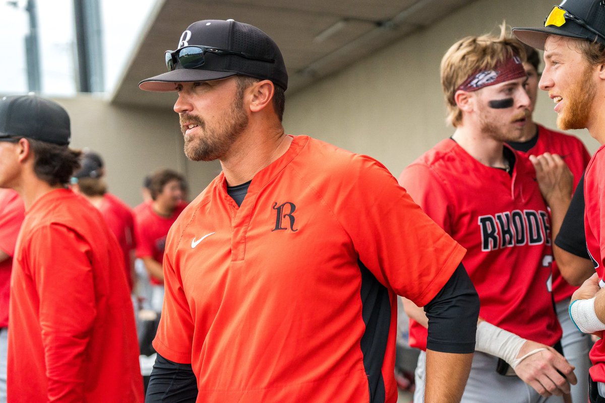 Rob Schrier has been named the next Head Coach of Rhodes Baseball.
A former standout student-athlete and respected Associate coach, Schrier now steps into the program’s top role to lead the Lynx into a new era.