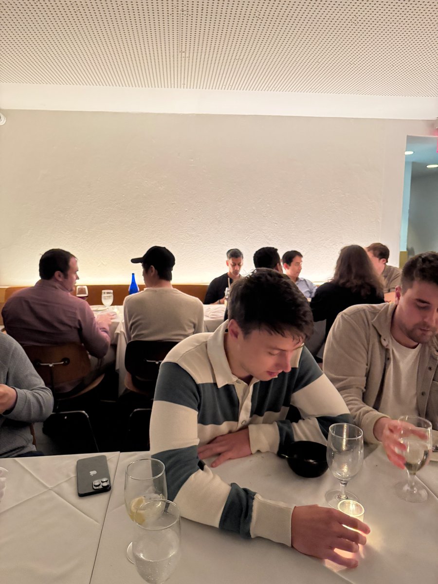 Big thank you to Stripe and Rho for hosting a great fintech founder dinner last night in NYC 🗽.

It was great swapping war stories with other founders in the trenches of various different fintech verticals and exploring where stablecoins do and don't fit within their business