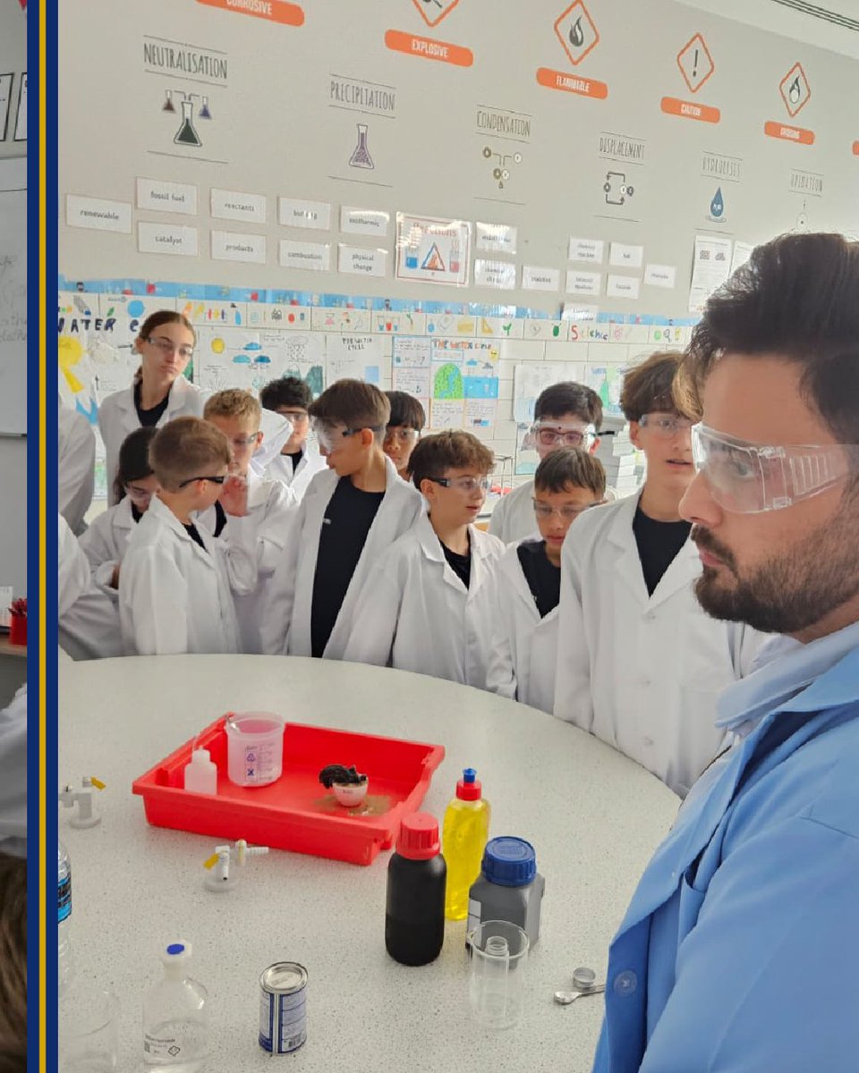 ArcadiaSch's tweet image. Sparks of curiosity! Our Year 7 scientists explored exciting chemical reactions under the careful guidance of their teacher—learning, experimenting, and watching science come to life, one reaction at a time!
#ScienceInAction #FutureScientists #HandsOnLearning #Chemistry