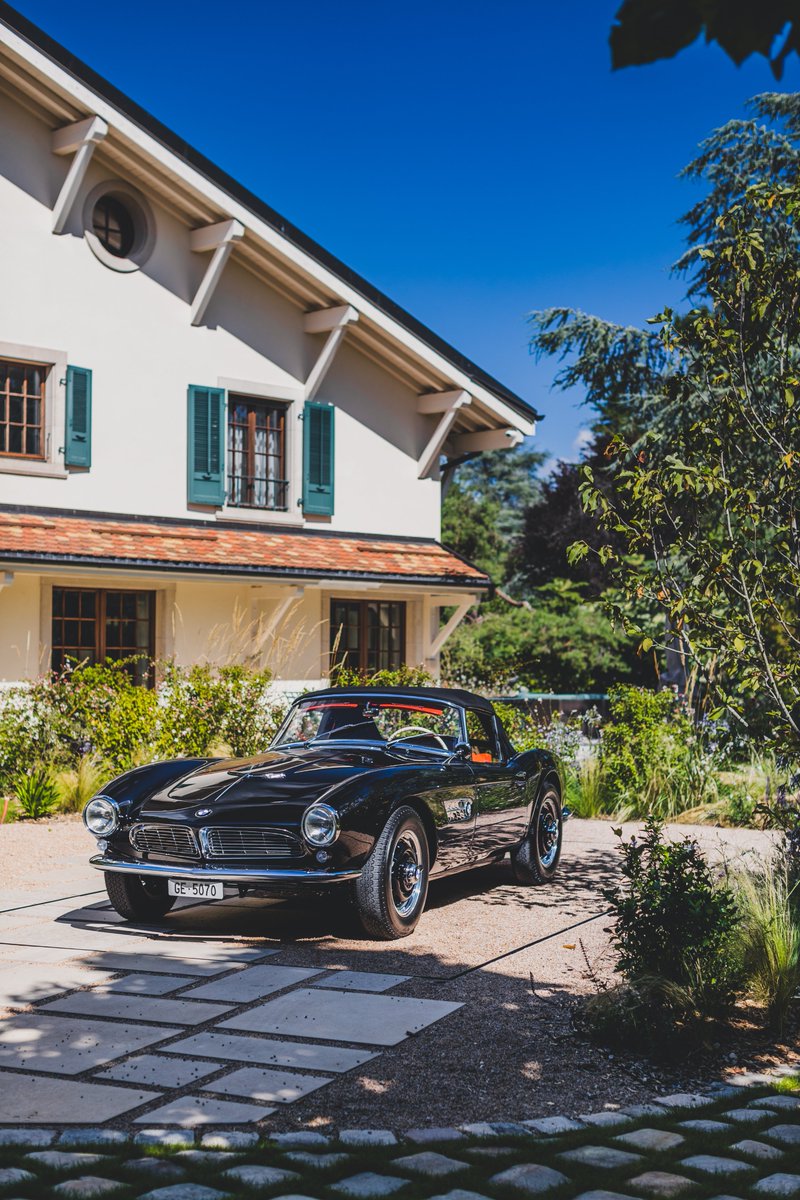 Concours of Elegance (@concoursuk) on Twitter photo CONFIRMED for Concours of Elegance 2025: 1957 BMW 507 Roadster
This supremely elegant roadster, likely the most beautiful BMW of all time, will be lining up at Hampton Court Palace from the 5th-7th September, alongside 60+ of the world's rarest cars.
Presented by <a href="/alangesoehne/">A. Lange und Söhne</a> CONFIRMED for Concours of Elegance 2025: 1957 BMW 507 Roadster
This supremely elegant roadster, likely the most beautiful BMW of all time, will be lining up at Hampton Court Palace from the 5th-7th September, alongside 60+ of the world's rarest cars.
Presented by <a href="/alangesoehne/">A. Lange und Söhne</a>