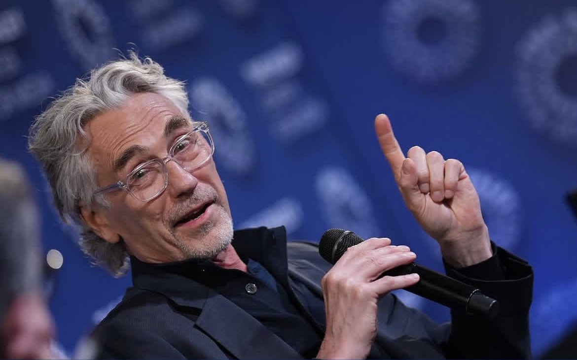 Love Tony Gilroy’s extended press tour post-Andor. Not only is he fascinating to listen to, but it’s really cool to see the promotion for a show last after all the episodes have aired. It’s helped to keep Andor in the conversation for over a month since the finale.