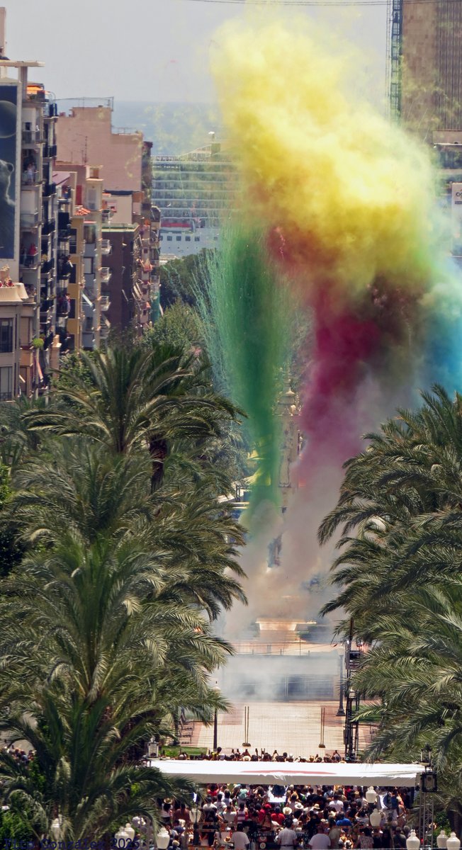 #Alacant #Fogueres #Luceros