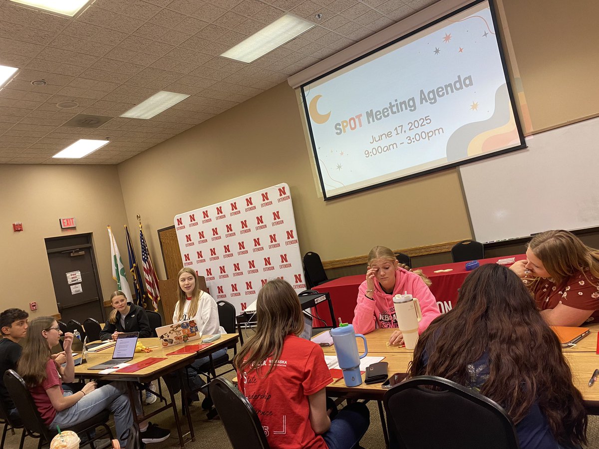 CHFCS14's tweet image. Keep growing with Nebraska FCCLA Kaitlynn! Very proud of you & your role with the SPOT team this upcoming year! #FCCLA #NEFCCLA #bluedevil