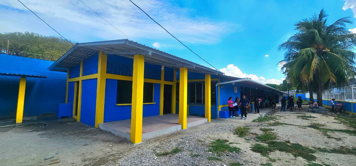 RamiroOcasio's tweet image. Muy buenos días! Con mucha alegría compartimos que a finales de este mes inauguramos otra escuela más, ahora con auditorio y cafetería. Siempre que sea posible, vamos a seguir sumando estos espacios!
Gracias alcalde Gustavo Mejía, junta directiva, donantes!
Dios es fiel!…