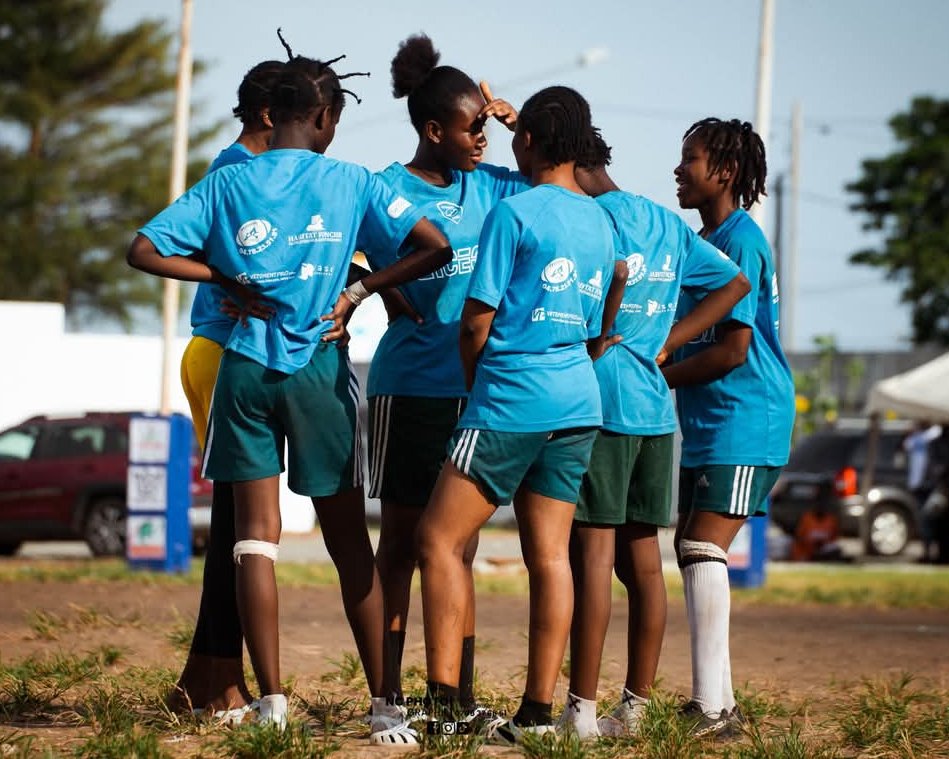 Les bontés de l`Éternel ne sont pas épuisés, Ses compassions ne sont pas à leur terme.

Chez nous à <a href="/orcasaboboclub/">Orcas Abobo</a> , c'est sport - étude 
Cette Année au BEPC, 10 admis sur 14

Parents qui ont fait confiance en permettant que les enfants s'entraînent malgré la classe d'examen.