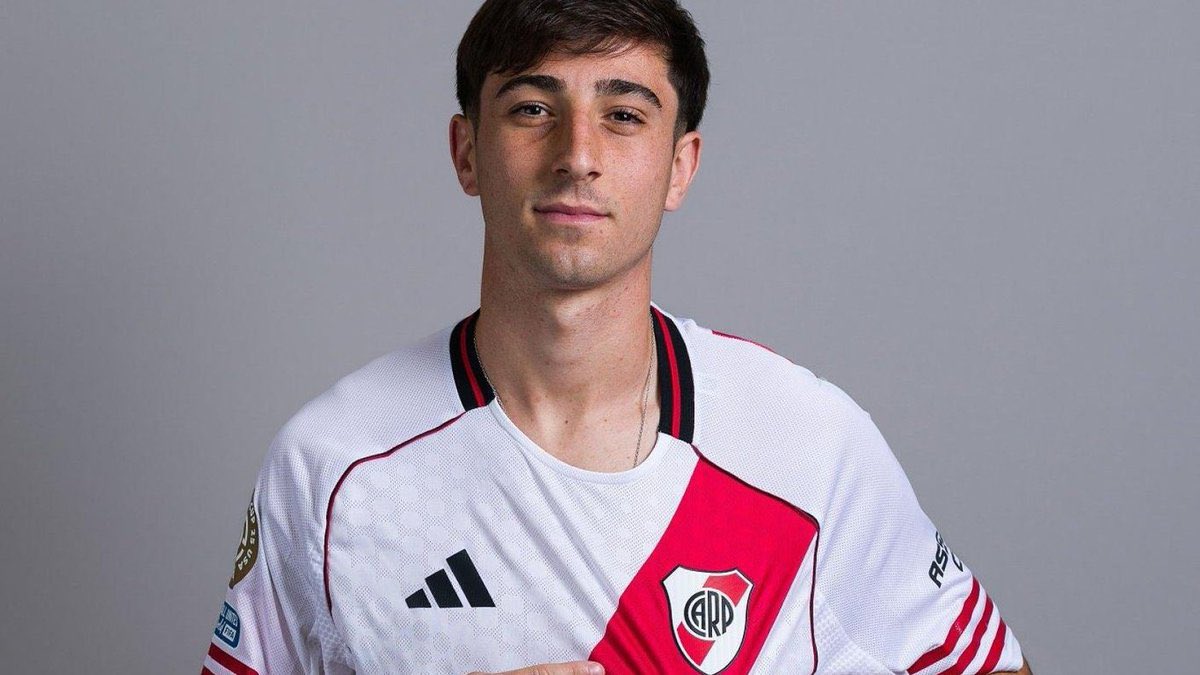 sarobe_'s tweet photo. Se lesionó Driussi? Tranquilos. https://t.co/K51ItOF8kH