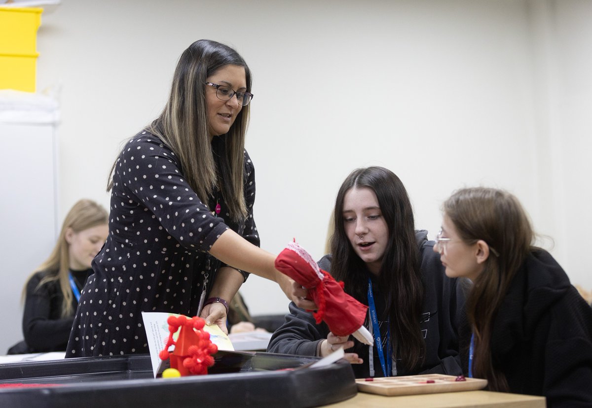 It's #NationalThankATeacherDay so here's a special shoutout to all our fabulous tutors ❤