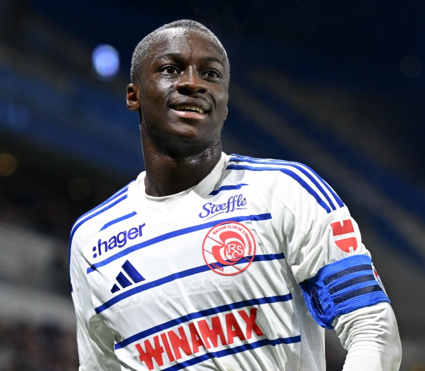 Josh (@motjosh) on Twitter photo 🚨⚪️🗞️ Leeds United are STILL competing to sign Habib Diarra.
Although, there is competition. Aston Villa, Everton, Brighton and Nottingham Forest are all interested in the Senegalese. 🇸🇳
#LUFC | <a href="/Ekremkonur/">Ekrem KONUR</a> 🚨⚪️🗞️ Leeds United are STILL competing to sign Habib Diarra.
Although, there is competition. Aston Villa, Everton, Brighton and Nottingham Forest are all interested in the Senegalese. 🇸🇳
#LUFC | <a href="/Ekremkonur/">Ekrem KONUR</a>
