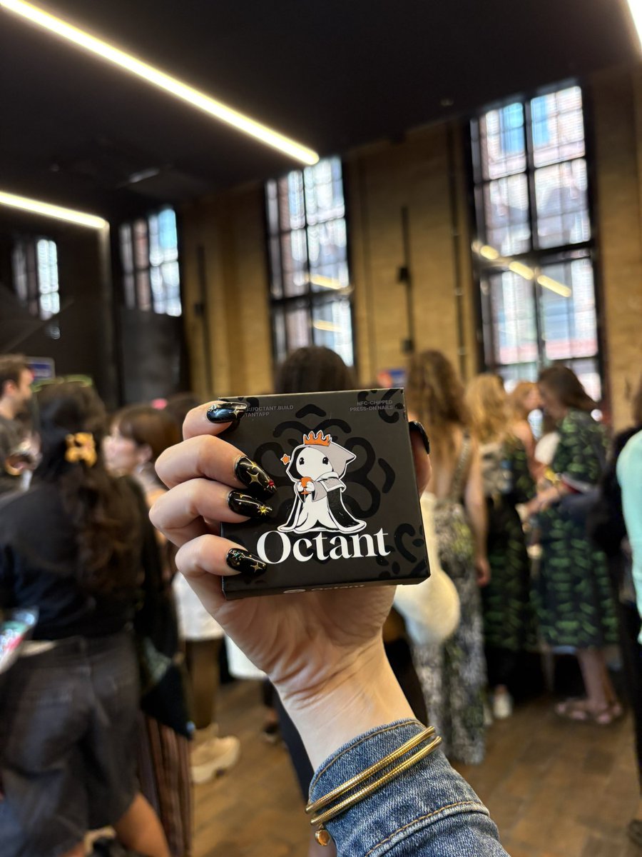 We fell in love with <a href="/OctantApp/">Octant.eth</a> in Berlin, but what's the TLDR? 

Octant is infra for sustainable ecosystem growth using Ethereum and DeFi tools to power community-driven, values-aligned grant funding 🖤

In v1, they ran 8 rounds, distributed 2000+ ETH in grants, and let the