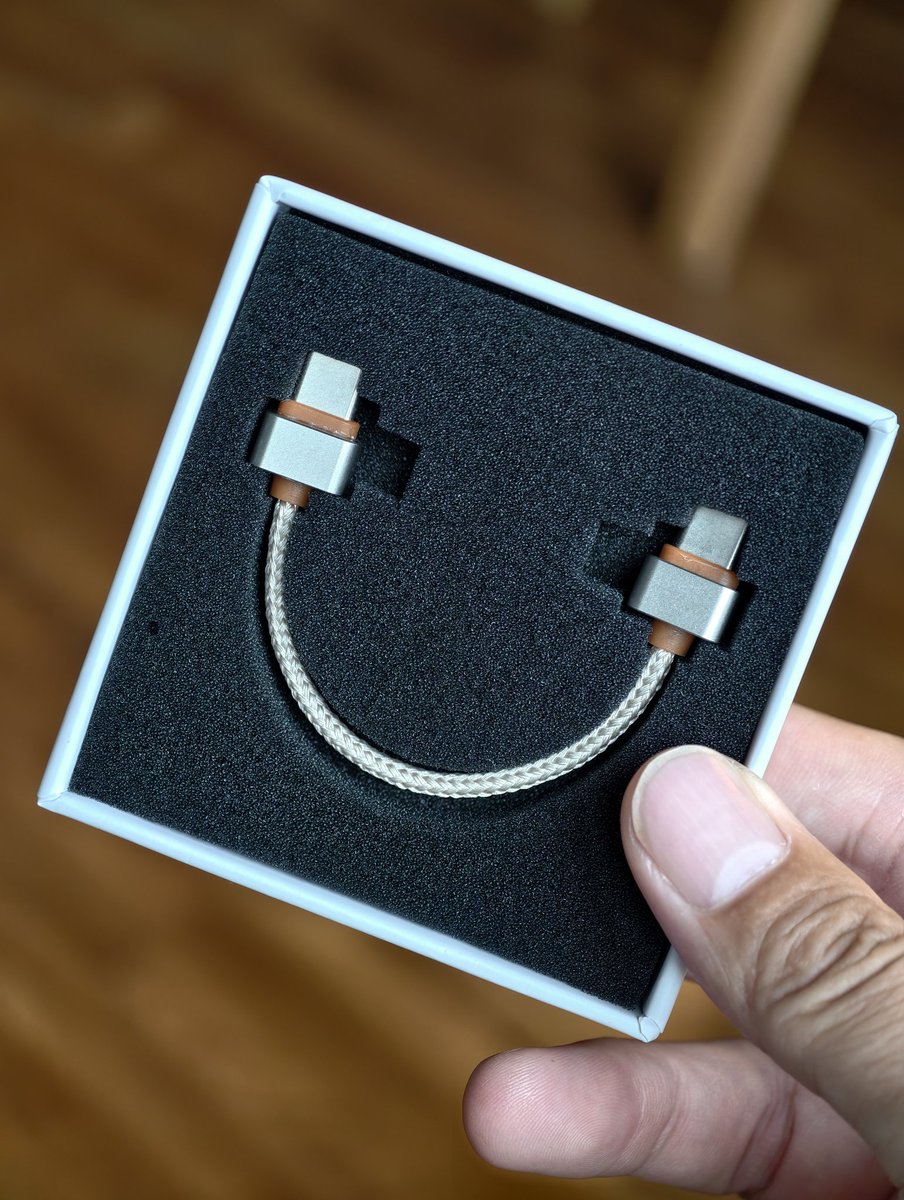 DemondDing's tweet photo. Here are some recent photos of small gadgets in production.#ddHiFi https://t.co/WWDvzv1YTp