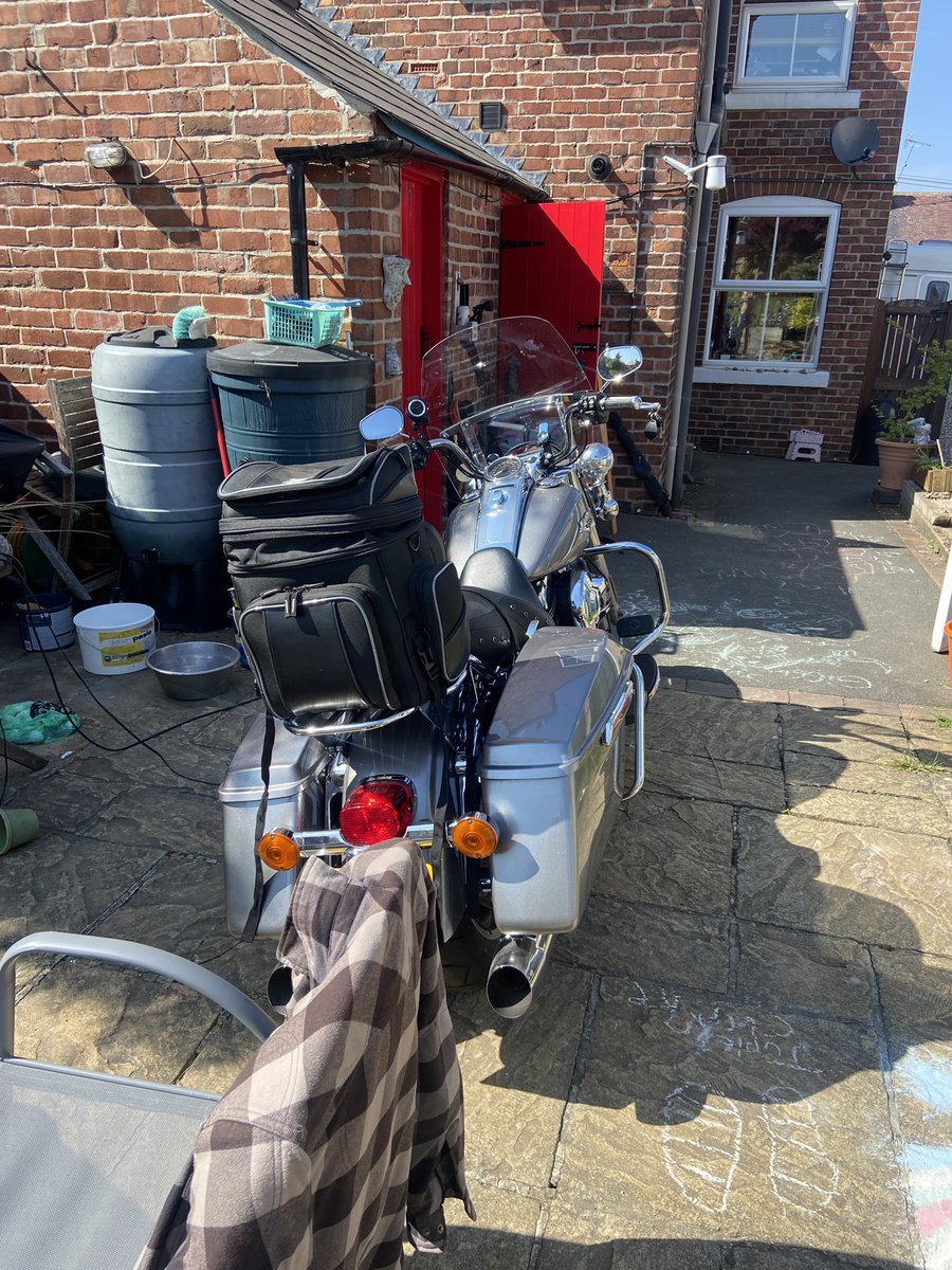 landie50's tweet photo. Bike trip tomorrow to France and Belgium. All packed, new tyres plus wheel bearing. Meeting my mate at 7:30 in Kegworth to then head for Chunnel and on to Lille. Weather looks brilliant, hopefully not too many traffic jams in this heat. https://t.co/Er5oWLjrqk