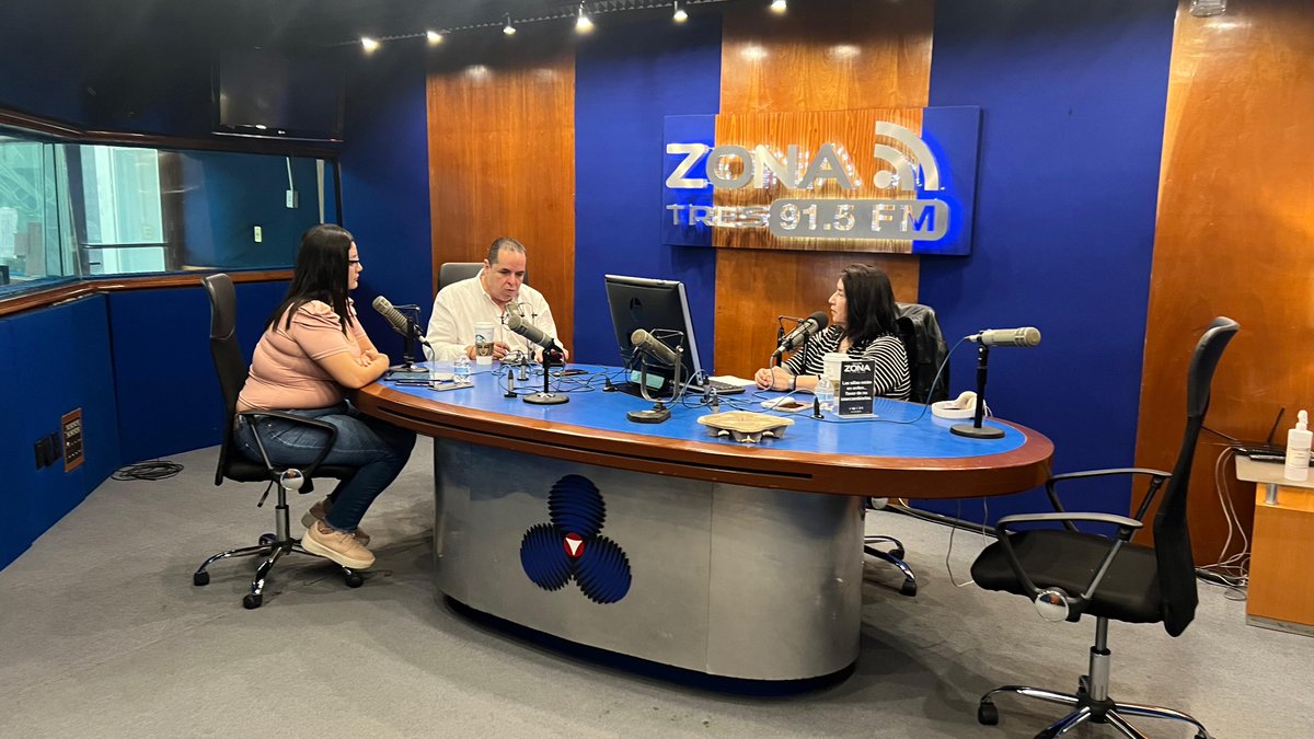 ZONA 3 (@zona3noticias) on Twitter photo 💘💍🤔 Matrimonio temporal ¿necesario?
Hoy en #CaraACara platicamos con <a href="/EnriqueV01/">Enrique Velázquez</a> diputado de Hagamos y la Mtra. María Guadalupe Valerio Gómez, profesora de la Maestría en Psicología Clínica del CUCS.
#ENVIVO: facebook.com/zona3noticias/… 💘💍🤔 Matrimonio temporal ¿necesario?
Hoy en #CaraACara platicamos con <a href="/EnriqueV01/">Enrique Velázquez</a> diputado de Hagamos y la Mtra. María Guadalupe Valerio Gómez, profesora de la Maestría en Psicología Clínica del CUCS.
#ENVIVO: facebook.com/zona3noticias/…