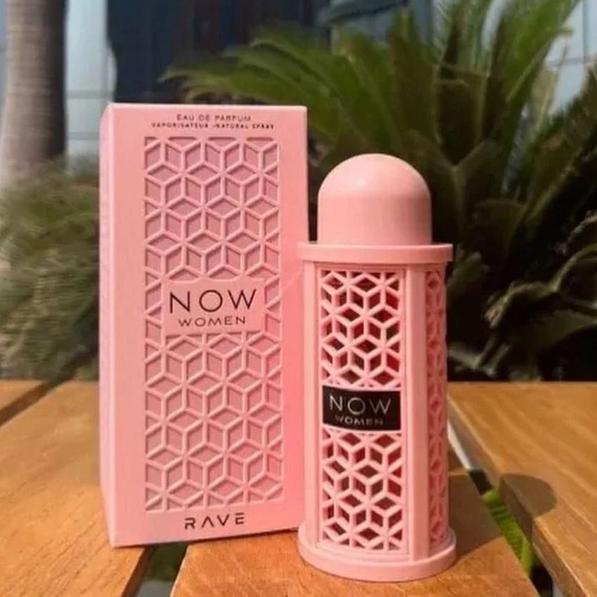 Floxzy_store's tweet photo. Rave Now Women is a sweet fruity-floral perfume for women. If you love absolutely sweet, fruity, vanilla infused scent! This perfume is for you. 

Price: 25,000 Naira 

Dm to order or click on the link on my bio.  #intern #perfumeshops #lagosvendor #lagos https://t.co/MugsROxBpB