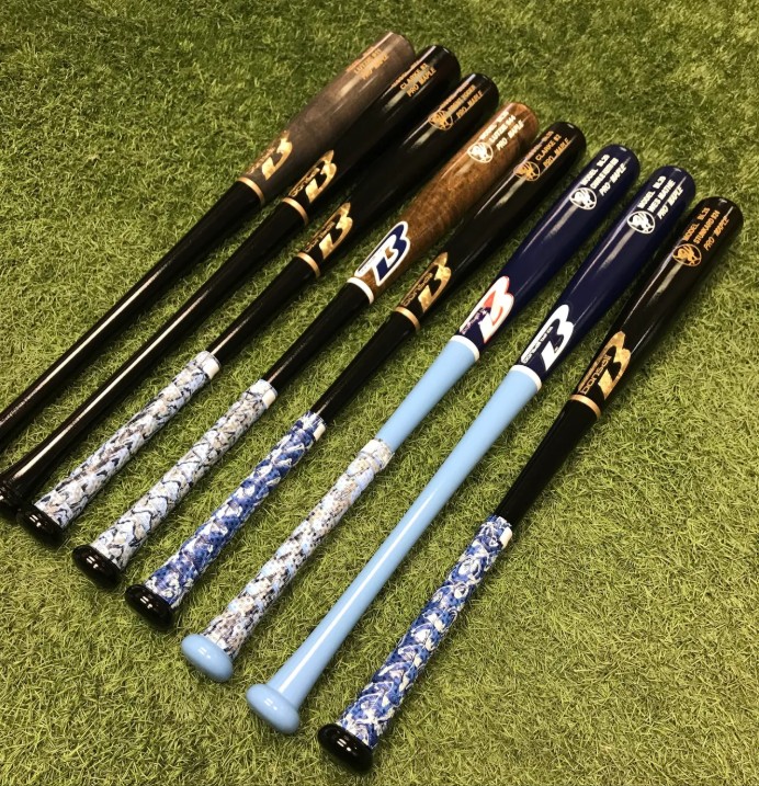 🎓 School’s out, game’s on! 

Celebrate the end of the school year with a new bat - check out our selection of Youth Bats and customize yours now: bit.ly/BonsallYouthBa… 

#SchoolsOut #Summer #YouthBaseball #BonsallBatCo #SummerFun