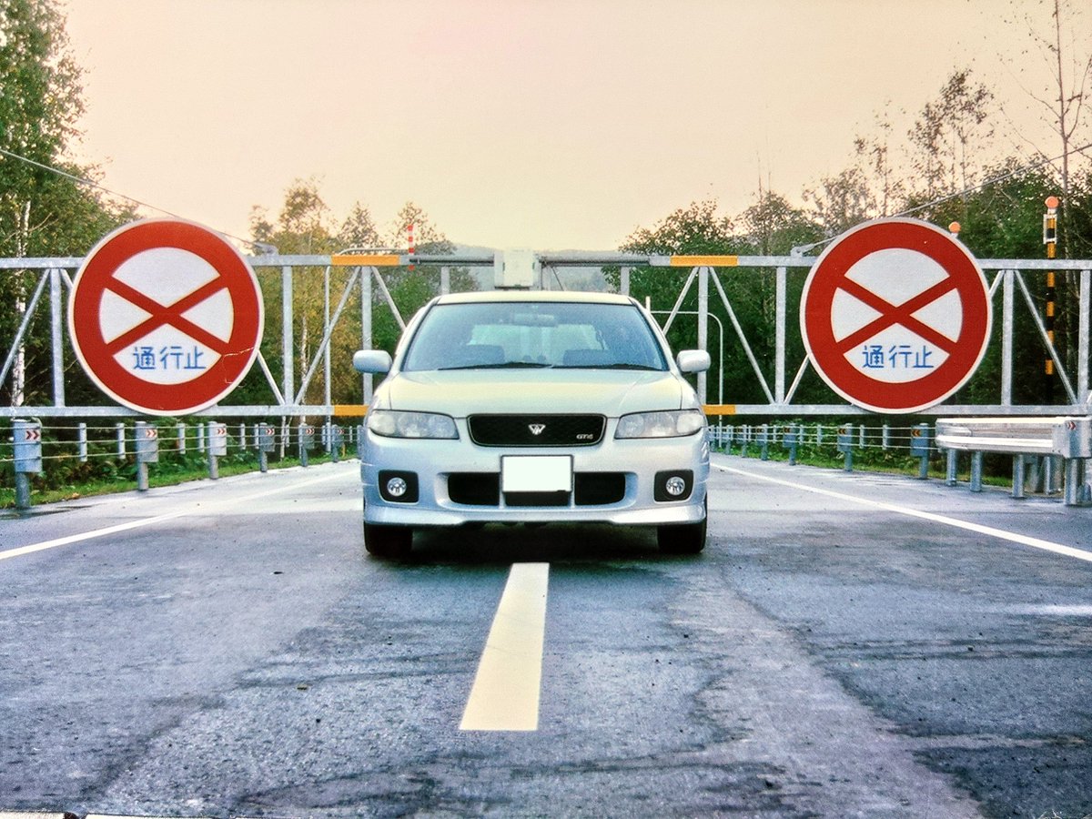 vsb11_sunny's tweet image. 気がつきゃ新車登録から25年経っていたウチのポンコツワゴン。

画像は
車検証上は新車からのワンオーナー
まだキレイだった&apos;00年5月頃の納車直後
パッと見GT4っぽい外装＆ルーフレールを撤去して無駄に全塗装した直後の&apos;12年9月頃
いい加減ボロくなった&apos;24年11月頃

#PW11
#アベニール