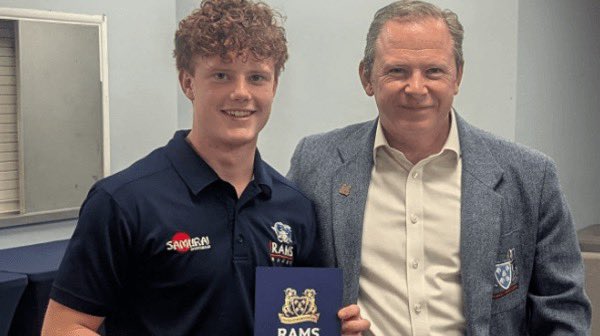 Rams RFC (@rams_rfc) on Twitter photo ramsrugby.com/news/joy-for-jā¦
JOY FOR JONES AS ELLIOTT COLLECTS COLTS' GONG
<a href="/ShiplakeRugby/">Rugby | Shiplake College</a> ace picks up Most Improved Player! ramsrugby.com/news/joy-for-jā¦
JOY FOR JONES AS ELLIOTT COLLECTS COLTS' GONG
<a href="/ShiplakeRugby/">Rugby | Shiplake College</a> ace picks up Most Improved Player!