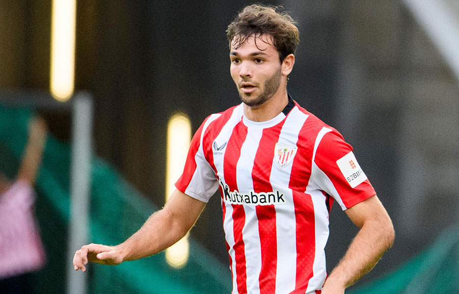 🚨🎙️ Unai Egiluz, sobre su futuro...¿en el Athletic?: "Ya veremos lo que pasa. Lo cierto es que en Miranda he estado muy a gusto y muy contento".

[<a href="/ellarguero/">El Larguero</a>]