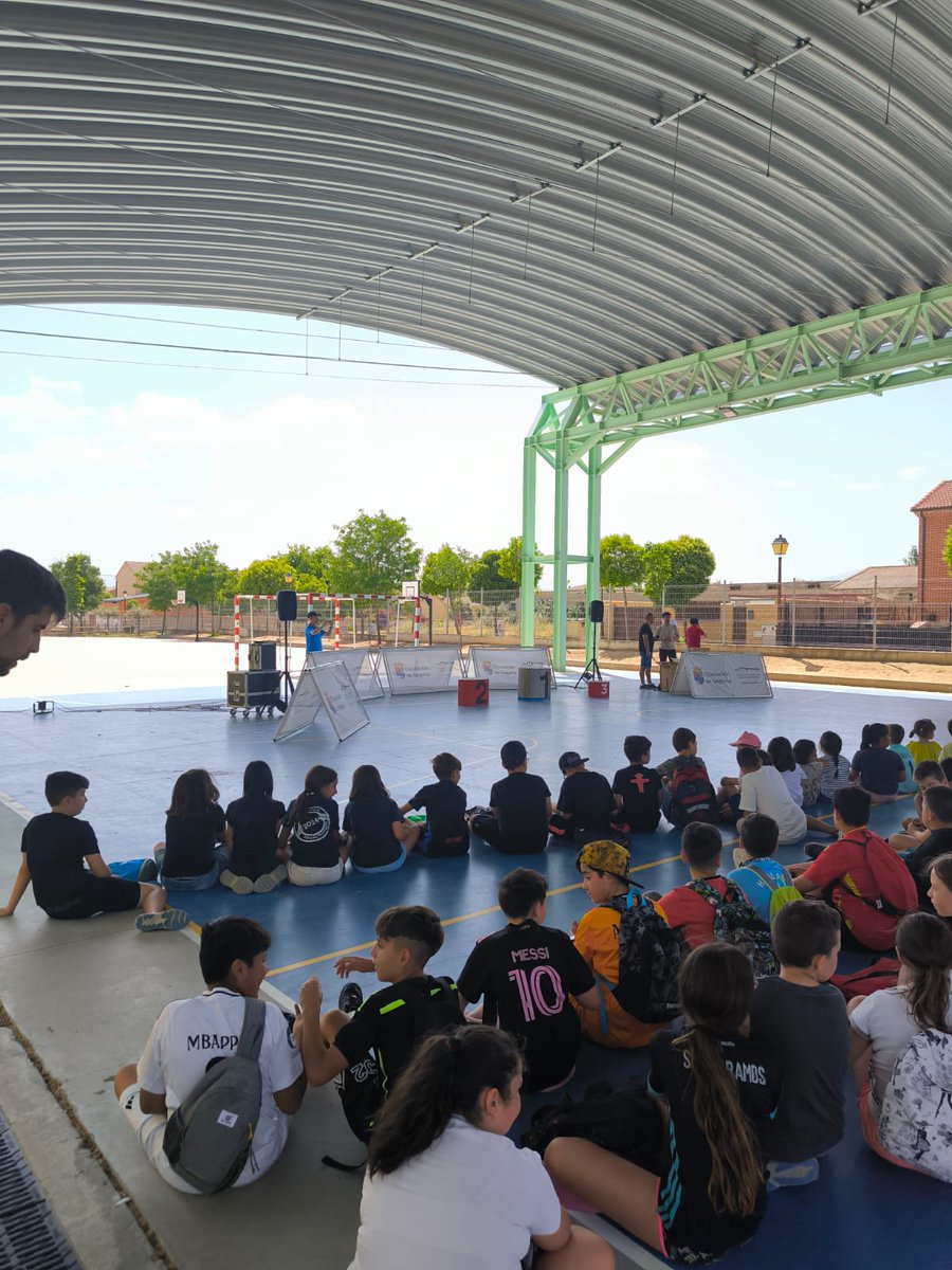 Muy orgullosos de nuestros chic@s por su gran actuación en el I Torneo de Juegos Autóctonos en edad escolar.