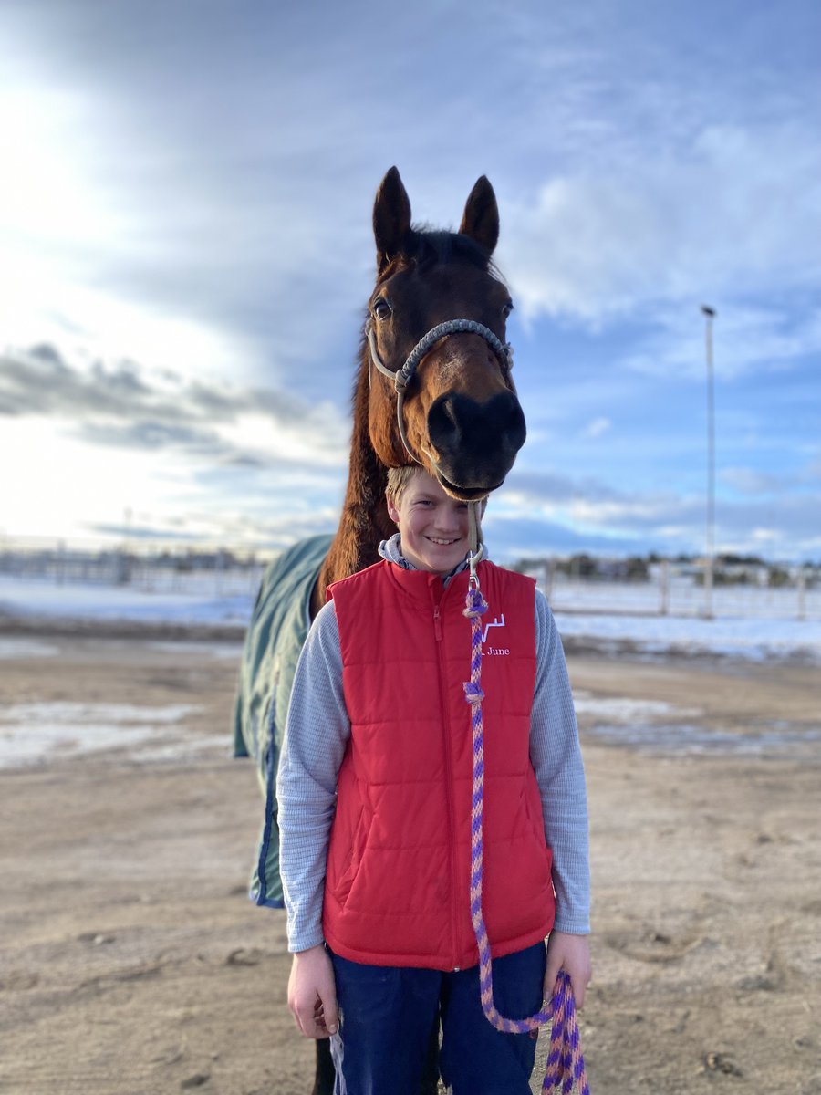 Congratulations to Everett J. ’27 on qualifying for Nationals during his very first year of Western Riding! 👏🐴  Everett, your family, coaches, and the entire FVS community are so proud of you. Chin up, ride true, and good luck competing this weekend. We are cheering you on!