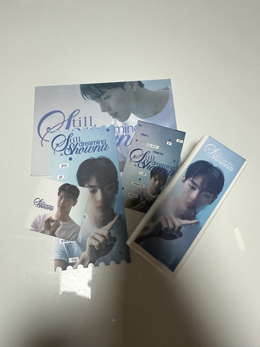 #Still_dreaming_in_SHOWNU 

악센트 18 원픽이라길래 달려가서  겟
나도 우디한 향 너무 좋아 🫶🏻