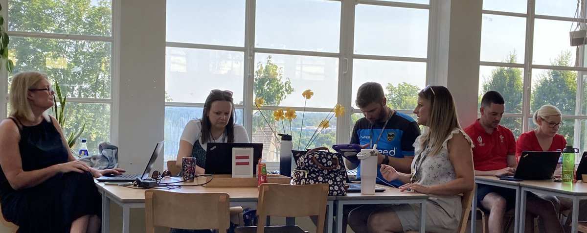 Gaer Primary School (@gaerprimary) on Twitter photo A busy evening of outdoor learning with <a href="/GaerPrimary/">Gaer Primary School</a> and <a href="/MaesglasPrimary/">Maesglas Primary School</a> as we plan and prepare exciting new opportunities for our children. Bendigedig! #GPSOutdoors #MPSOutdoors A busy evening of outdoor learning with <a href="/GaerPrimary/">Gaer Primary School</a> and <a href="/MaesglasPrimary/">Maesglas Primary School</a> as we plan and prepare exciting new opportunities for our children. Bendigedig! #GPSOutdoors #MPSOutdoors