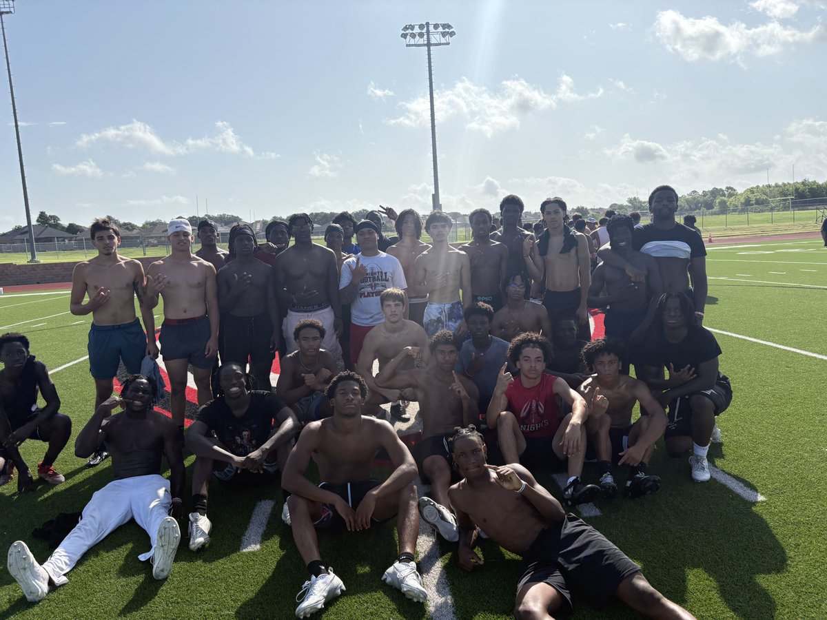 Knight Strength (@knight_strength) on Twitter photo Wednesday is a speed emphasis for <a href="/HHKnights_FB/">Harker Heights Football</a> & today we worked accelerations. We performed 10 yard flys with a 10 yard Lead in with a 2-point starting stance. Pretty good day with a bunch hitting 18mph & a bunch hitting 19mph. <a href="/Arshawn_2/">Arshawn Spann</a> hit 20mph. #FTR #KnightStrong🛡️⚔️ Wednesday is a speed emphasis for <a href="/HHKnights_FB/">Harker Heights Football</a> & today we worked accelerations. We performed 10 yard flys with a 10 yard Lead in with a 2-point starting stance. Pretty good day with a bunch hitting 18mph & a bunch hitting 19mph. <a href="/Arshawn_2/">Arshawn Spann</a> hit 20mph. #FTR #KnightStrong🛡️⚔️