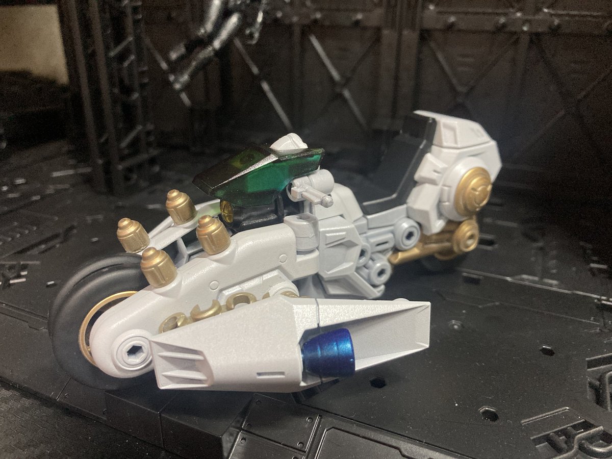 loojent_toybox's tweet photo. スレイプニル塗装しました🏍️ https://t.co/GtU1bflyjD